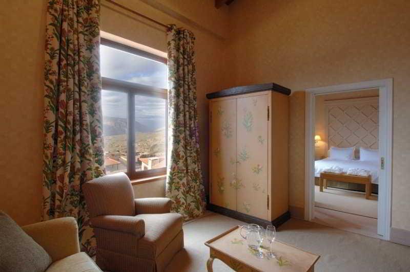 Santa Marina Arachova Hotel エクステリア 写真