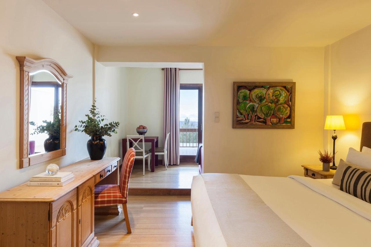Santa Marina Arachova Hotel エクステリア 写真